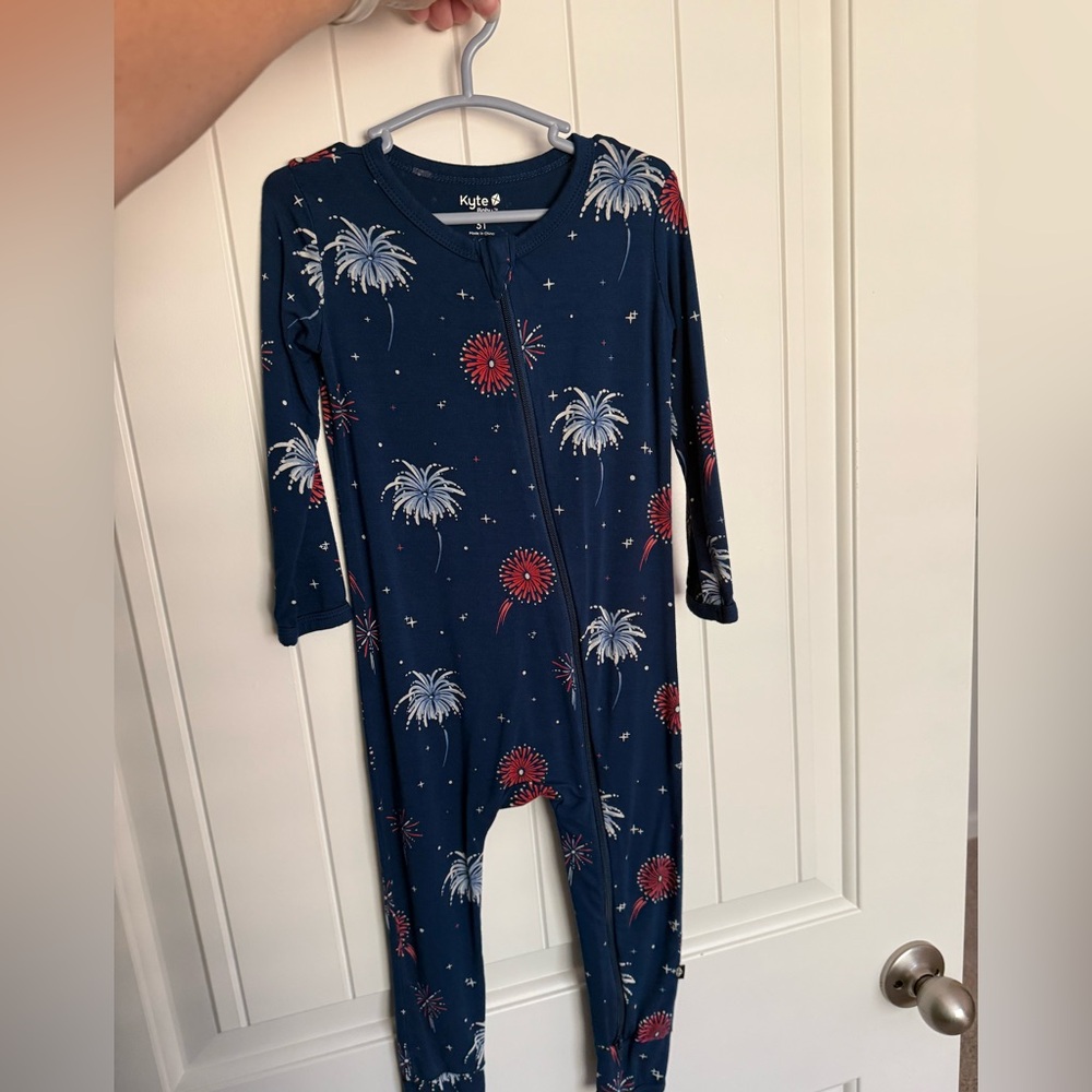 Kyte BABY Midnight Blue Fireworks Footie